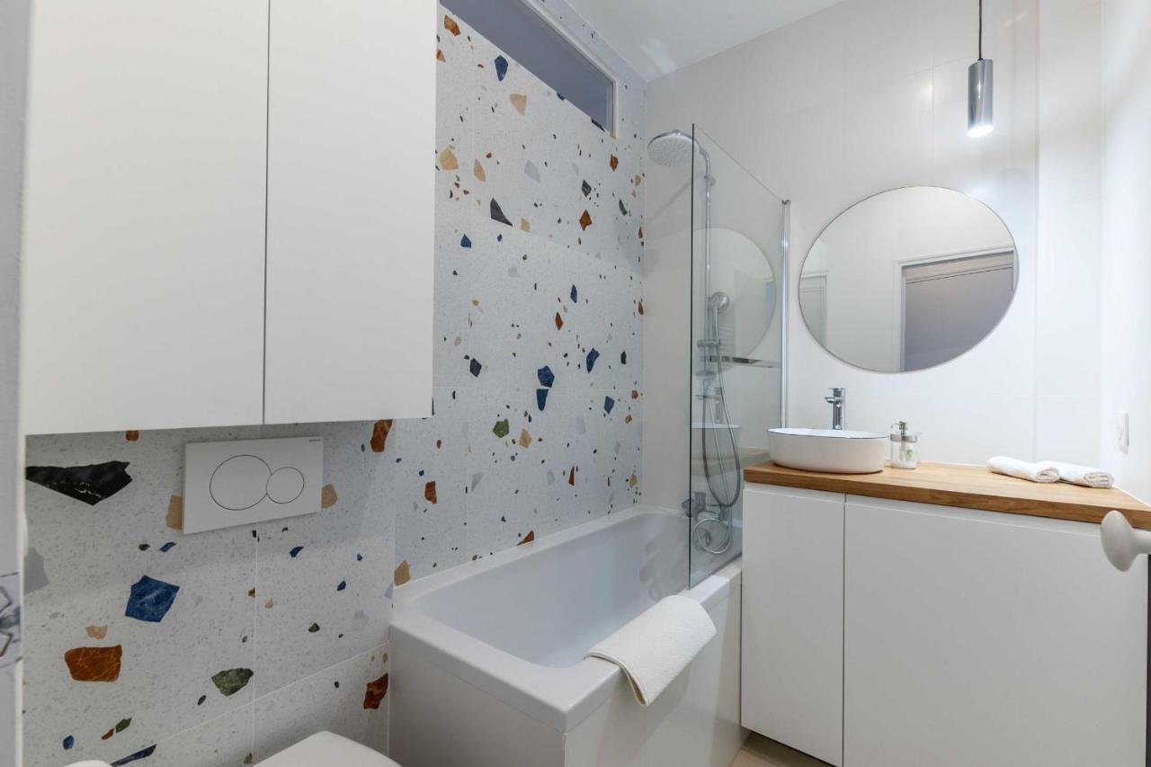 2-Bedroom Apartment With Balcony Near Hippodrome Deauville Exterior foto